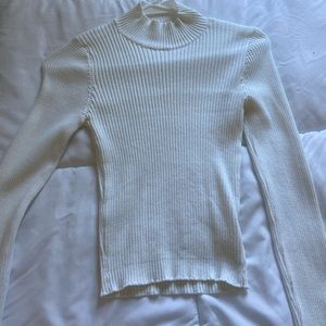 Brandy melville white turtleneck